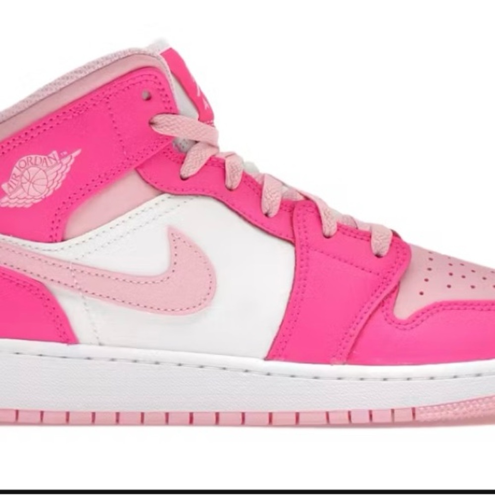 Nike Air Jordan Kids Sneakers in Fierce Pink and White